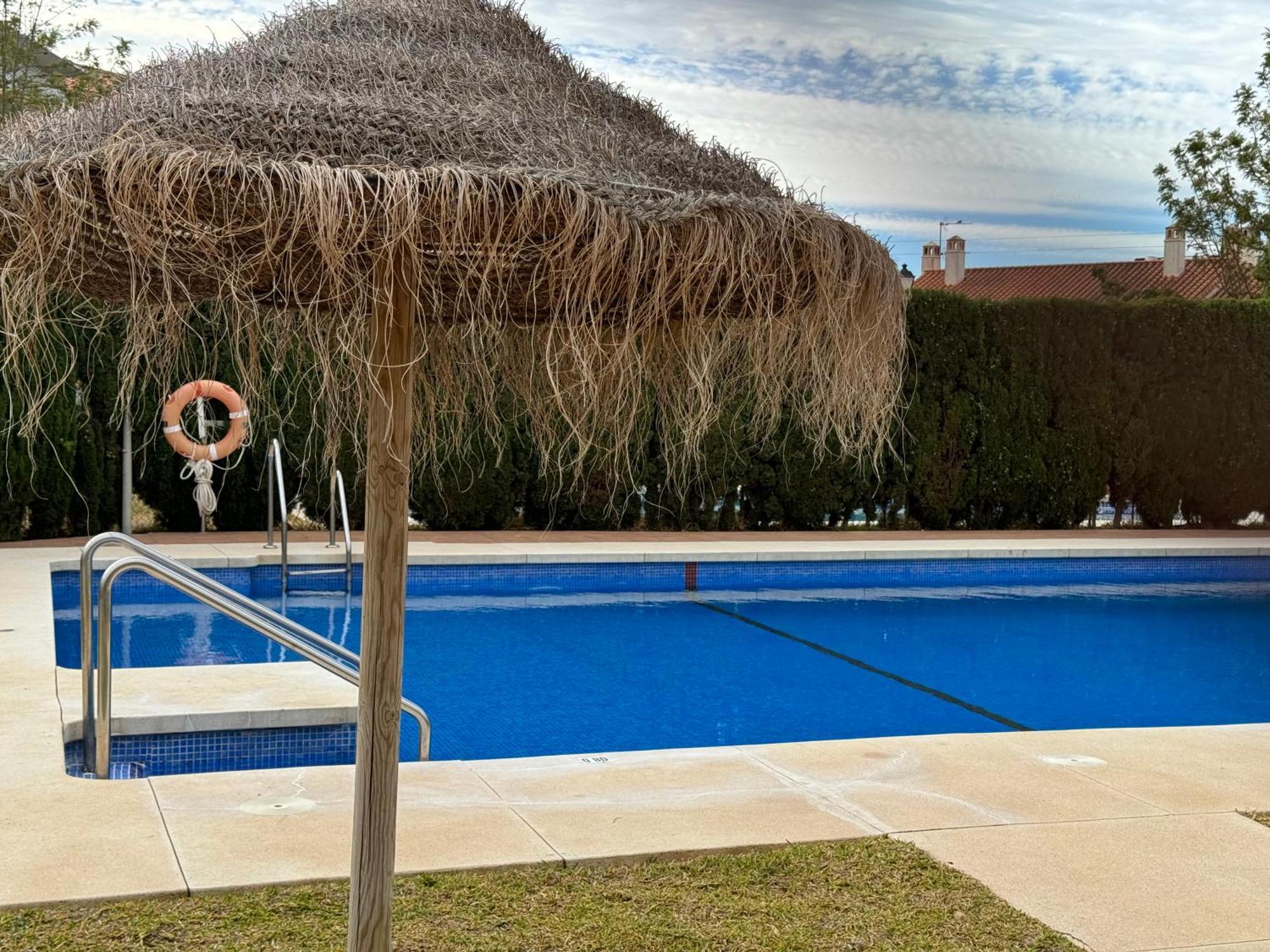 El Atico Con Vistas Al Mediterraneo Parking Y Piscina 6P Rincón de la Victoria Exterior photo